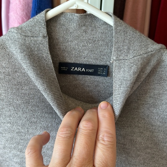 Zara Stripe Cuff High-neck Sweater. - Picture 8 of 8